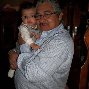 Meet your Posher, Rene